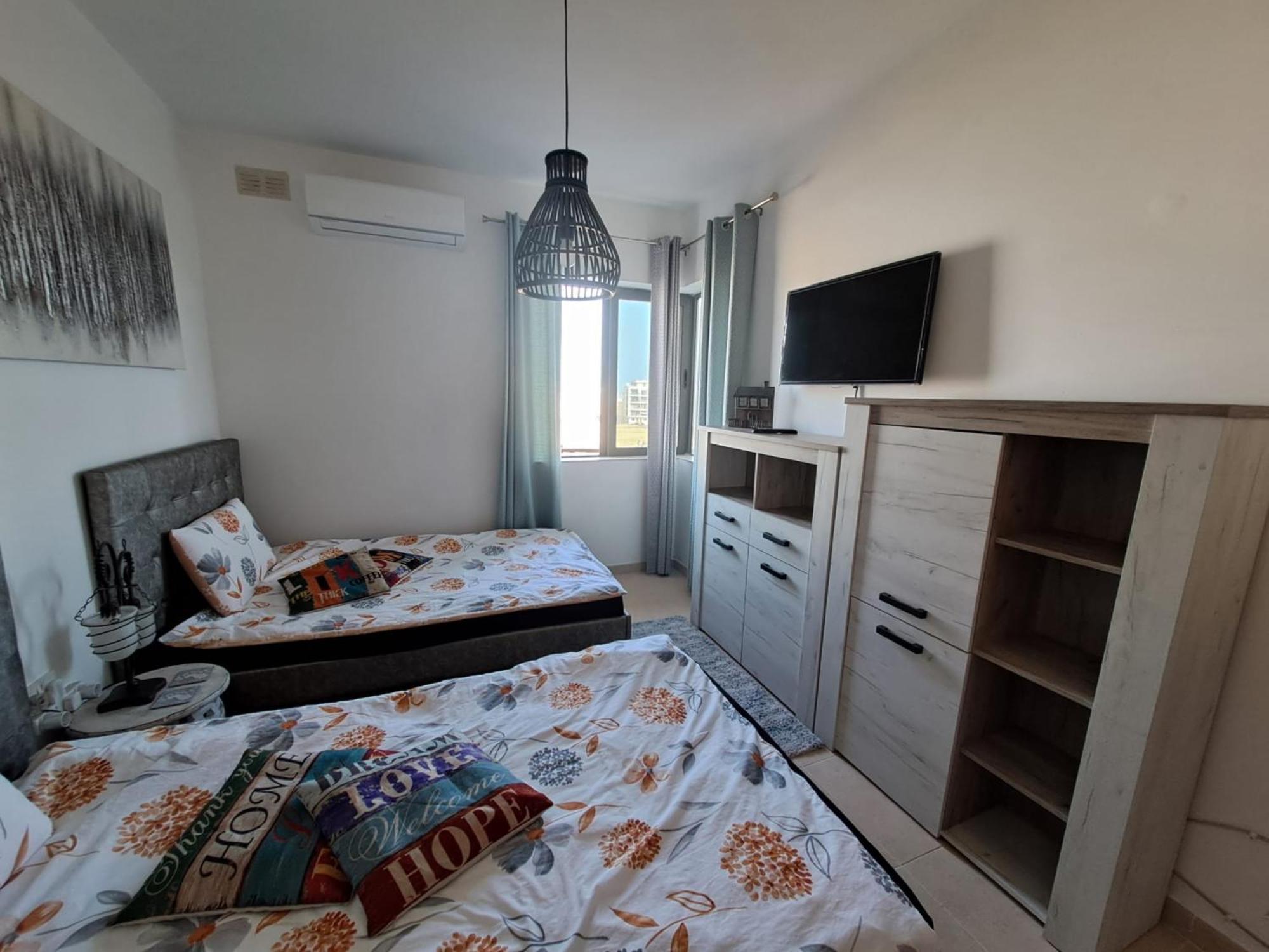 Sunshine Court Budget St. Paul's Bay Ngoại thất bức ảnh